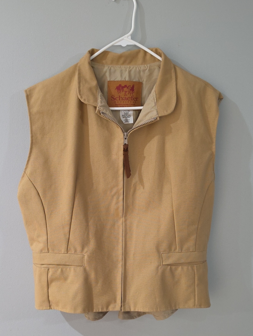 Women's Tan Schaefer Outfitter Canvas Zip-Front Vest